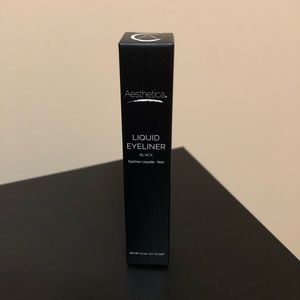 Aesthetica Liquid Eye Liner (black)